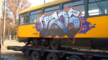 Graffiti Train - Photo by ZUGZWANG