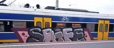 Graffiti Train - Photo by ZUGZWANG - saife, bremerhaven, 27 (2014)