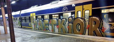Graffiti Train - Photo by ZUGZWANG - zaet, kior, bremerhaven (2015)