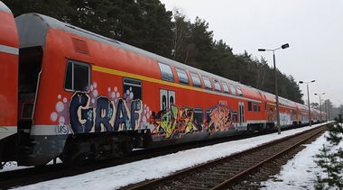 Graffiti Train - Photo by ZUGZWANG