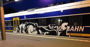 Graffiti Train - Photo by ZUGZWANG - niek (2017)