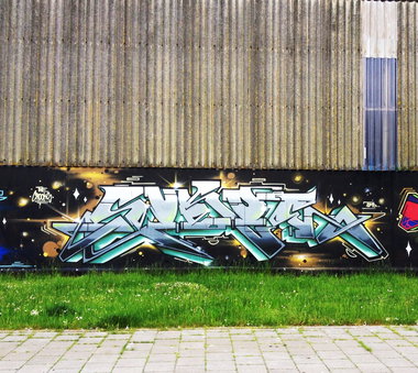 Graffiti Wall - Photo by ZUGZWANG - sukoe (2017)