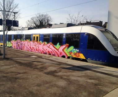 Graffiti Train - Photo by ZUGZWANG