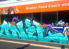 Graffiti Train - Photo by ZUGZWANG - onil, bremerhaven, 27 (2015)