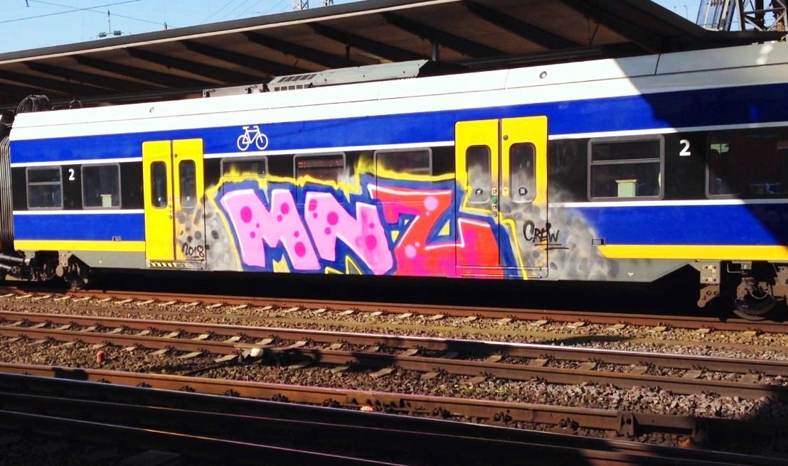 Graffiti Train - Photo by ZUGZWANG - mnz (2018)