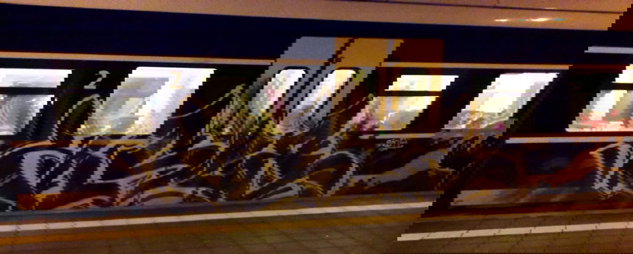 Graffiti Train - Photo by ZUGZWANG - alsoe, bremerhaven, 27 (2015)