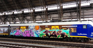 Graffiti Train - Photo by ZUGZWANG - inch (2018)