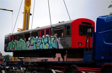 Graffiti Train - Photo by ZUGZWANG - trick, hamburg
