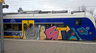 Graffiti Train - Photo by ZUGZWANG - obst, swk, bremerhaven (2015)
