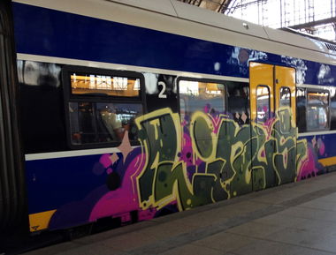 Graffiti Train - Photo by ZUGZWANG - linus (2018)