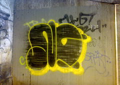 Graffiti Bombing - Photo by ZUGZWANG