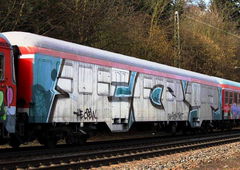 Graffiti Train - Photo by ZUGZWANG - eqt