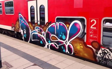 Graffiti Train - Photo by ZUGZWANG - dgs, kiel (2015)