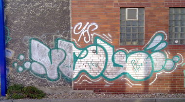 Graffiti Bombing - Photo by ZUGZWANG - vcu