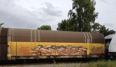 Graffiti Train - Photo by ZUGZWANG