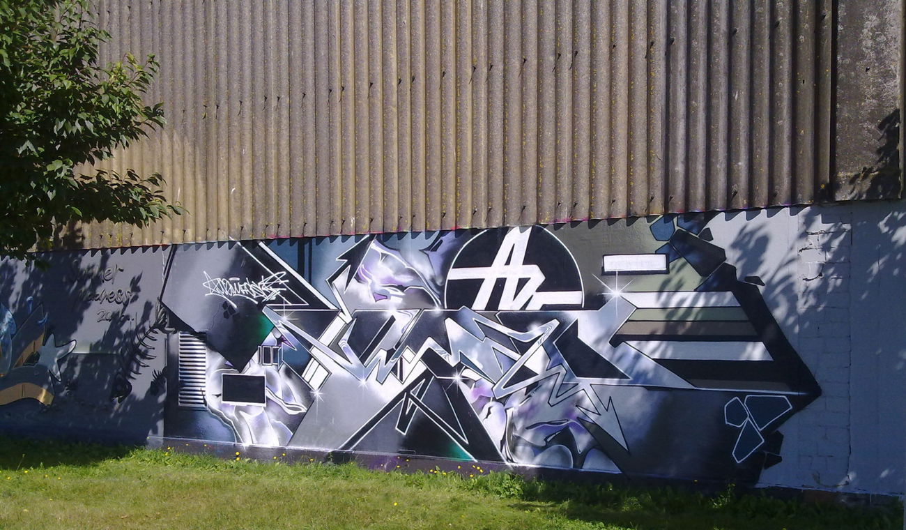 Graffiti Wall - Photo by ZUGZWANG