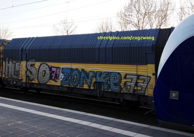 Graffiti Train - Photo by ZUGZWANG - zonke73