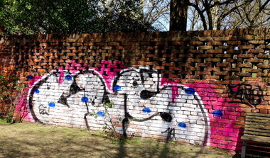 Graffiti Bombing - Photo by ZUGZWANG