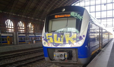 Graffiti Train - Photo by ZUGZWANG - swk, bremen (2015)