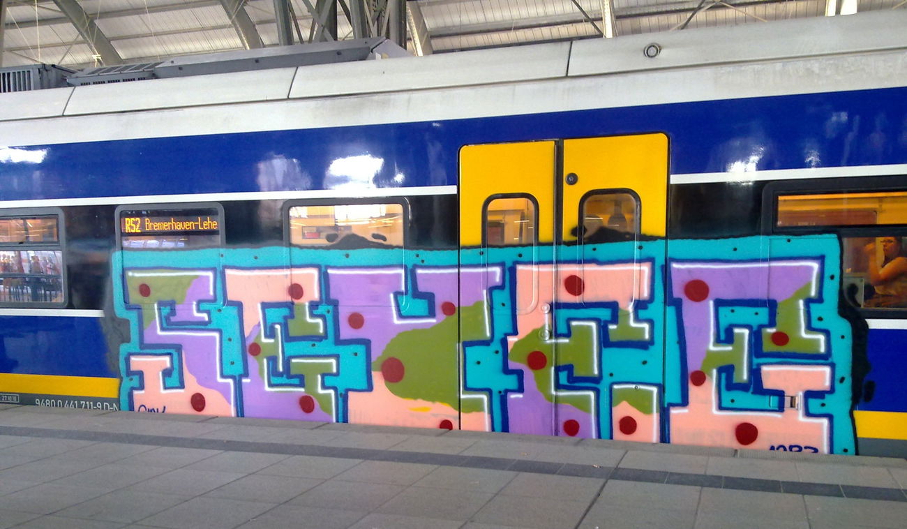 Graffiti Train - Photo by ZUGZWANG - seyfe, seife (2016)