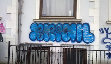 Graffiti Bombing - Photo by ZUGZWANG