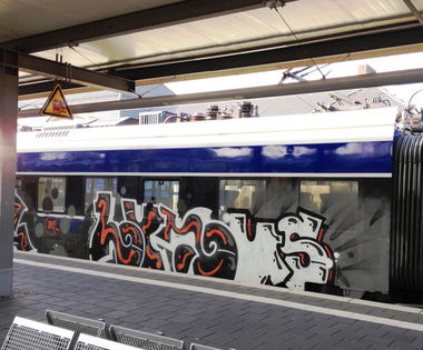 Graffiti Train - Photo by ZUGZWANG - lynus (2017)