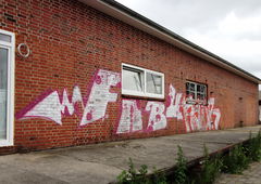 Graffiti Bombing - Photo by ZUGZWANG
