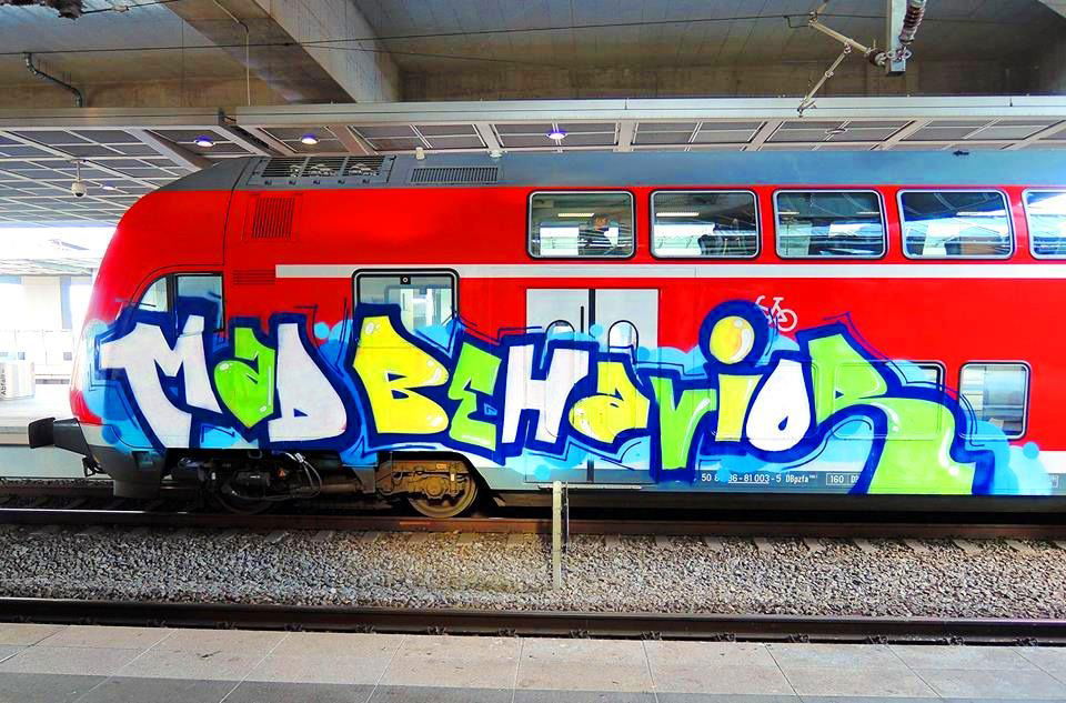 Graffiti Train - Photo by ZUGZWANG