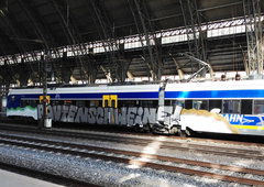 Graffiti Train - Photo by ZUGZWANG (2018)