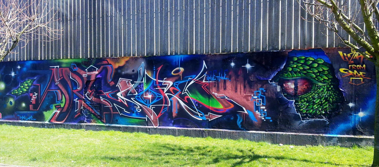 Graffiti Wall - Photo by ZUGZWANG - bremerhaven