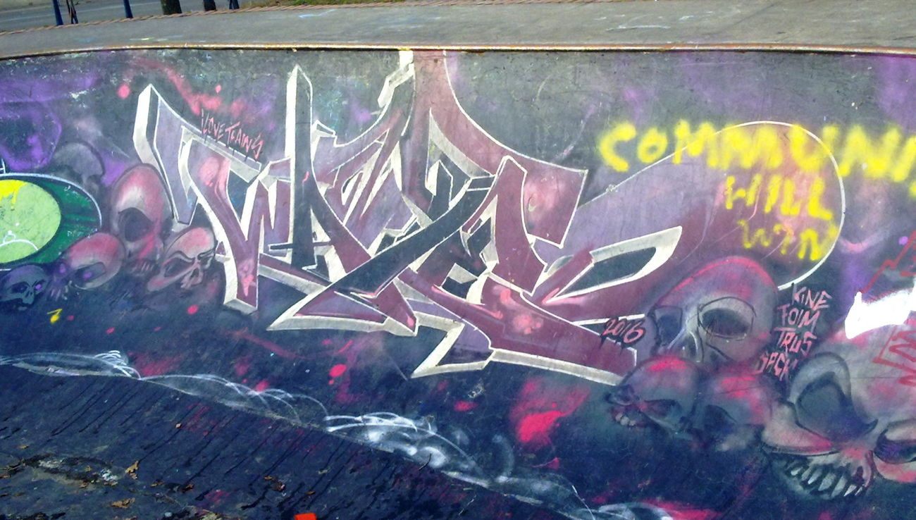 Graffiti Bombing - Photo by ZUGZWANG - wanted