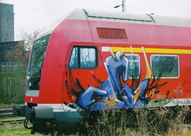 Graffiti Train - Photo by ZUGZWANG - kosi