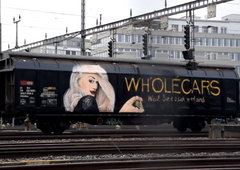 Graffiti Train - Photo by ZUGZWANG