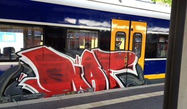 Graffiti Train - Photo by ZUGZWANG (2017)