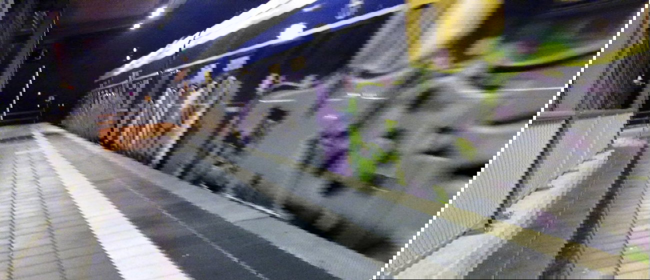 Graffiti Train - Photo by ZUGZWANG - koe, bremerhaven, 27 (2015)