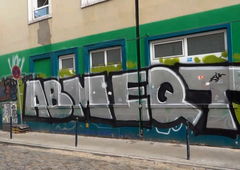 Graffiti Bombing - Photo by ZUGZWANG - abm, eqt