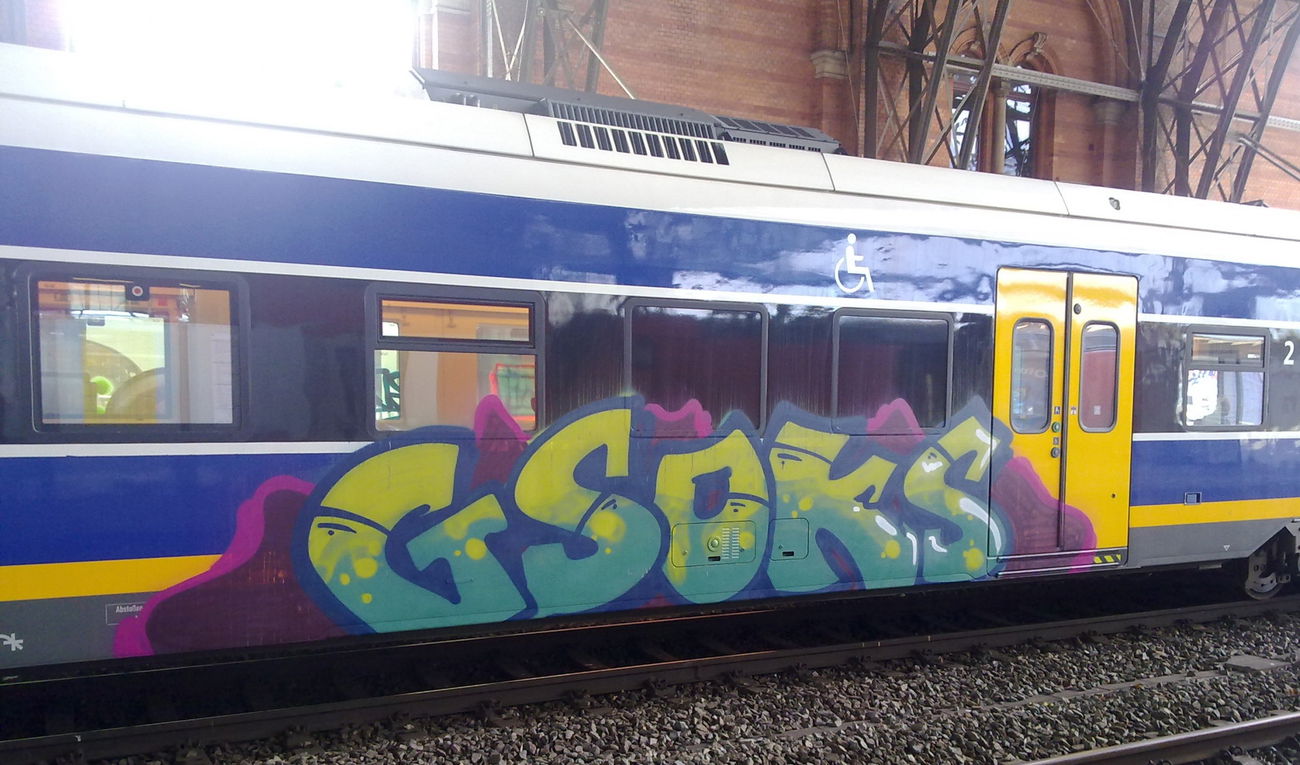 Graffiti Train - Photo by ZUGZWANG - gsoks (2017)