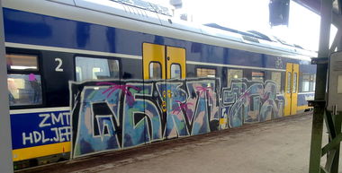 Graffiti Train - Photo by ZUGZWANG (2017)