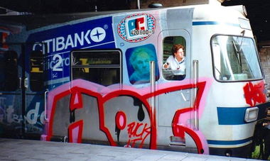 Graffiti Train - Photo by ZUGZWANG - hot, dortmund