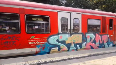 Graffiti Train - Photo by ZUGZWANG - sturm (2016)