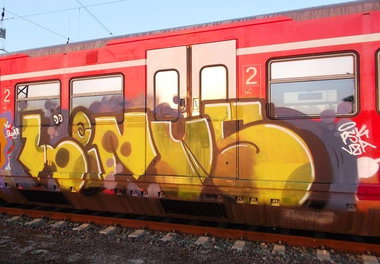 Graffiti Train - Photo by ZUGZWANG - linus, bremen (2015)