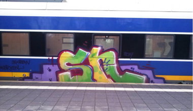 Graffiti Train - Photo by ZUGZWANG - sn, bremerhaven, 27 (2014)