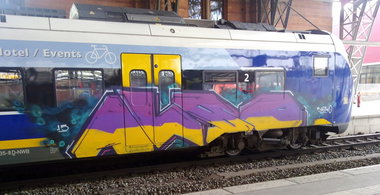 Graffiti Train - Photo by ZUGZWANG - alsoe, also, bremen (2015)