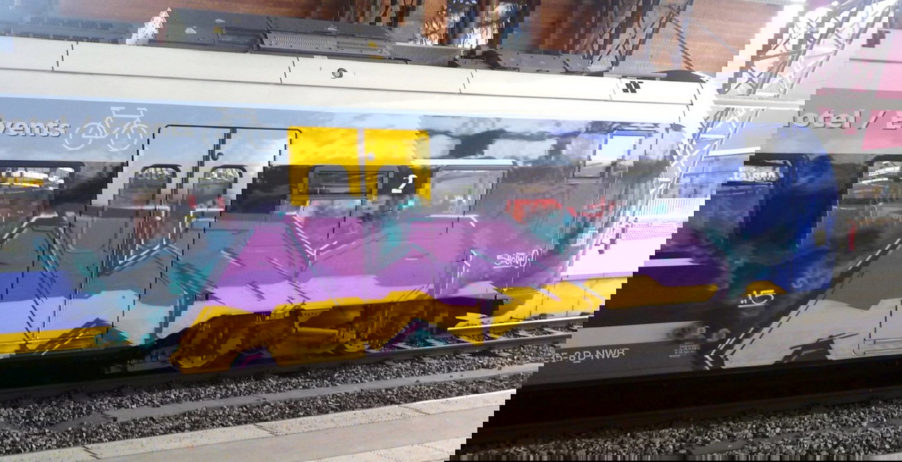 Graffiti Train - Photo by ZUGZWANG - alsoe, also, bremen (2015)