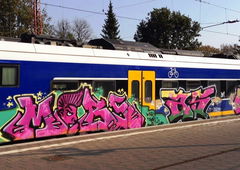 Graffiti Photo by ZUGZWANG - mobs (2017)