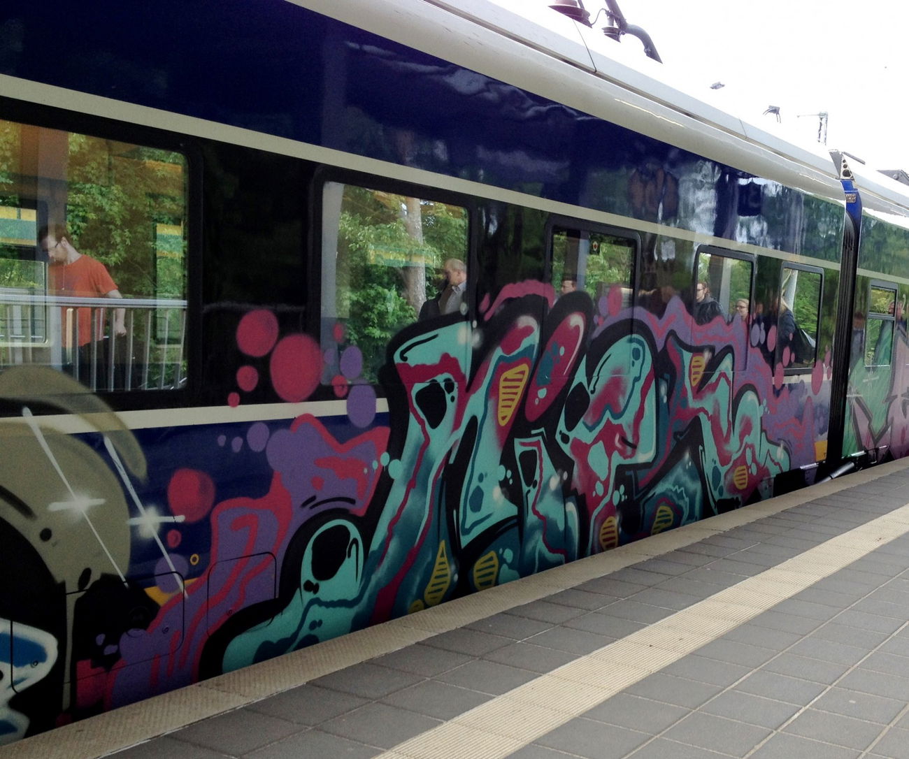 Graffiti Train - Photo by ZUGZWANG - niek (2018)
