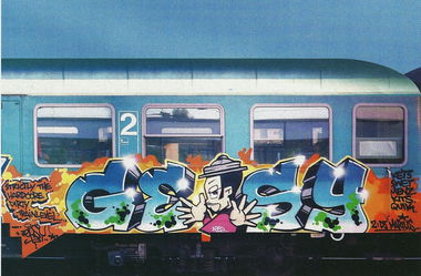 Graffiti Train - Photo by ZUGZWANG - jepsy, trd