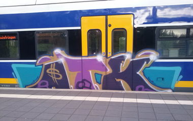 Graffiti Train - Photo by ZUGZWANG - atk, bremerhaven, bremen (2015)