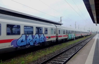 Graffiti Train - Photo by ZUGZWANG (2017)