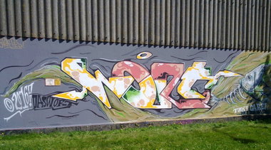 Graffiti Wall - Photo by ZUGZWANG